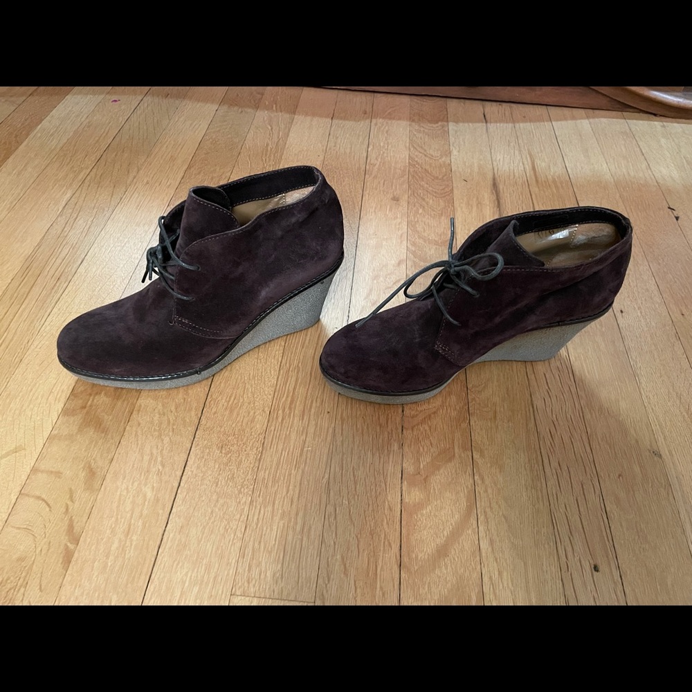 Vintage brown suede wedge booties  - size 39